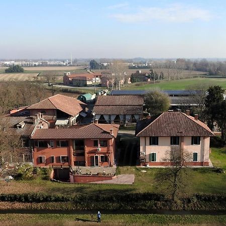 Agriturismo Cascina Selva Bed & Breakfast Ozzero Eksteriør bilde