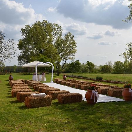 Agriturismo Cascina Selva Bed & Breakfast Ozzero Eksteriør bilde